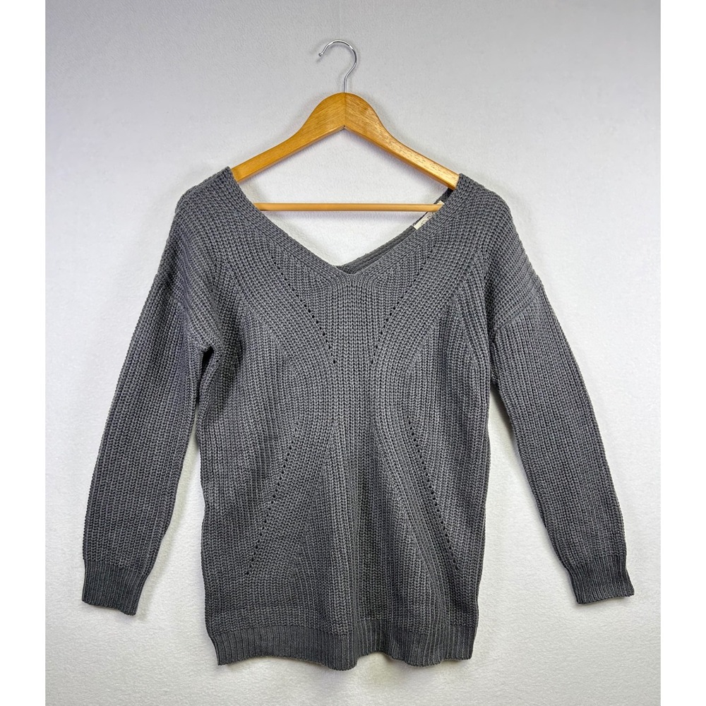 Poof Apparel Gray V Neck Knit Sweater Size S Long Sleeve Cable Knit